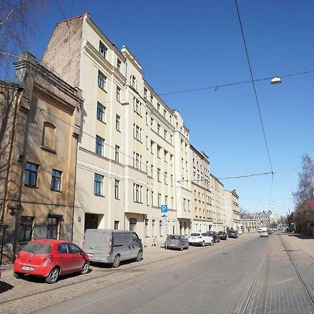 Appartamento New Bohemian Crash Pad In Riga Center Esterno foto
