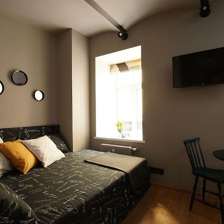 Appartamento New Bohemian Crash Pad In Riga Center Esterno foto
