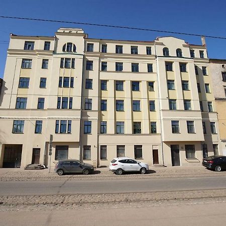 Appartamento New Bohemian Crash Pad In Riga Center Esterno foto